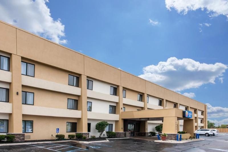 Days Inn By Wyndham Fort Wayne Extérieur photo
