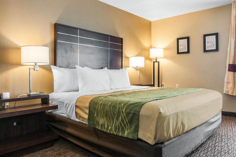 Days Inn By Wyndham Fort Wayne Extérieur photo