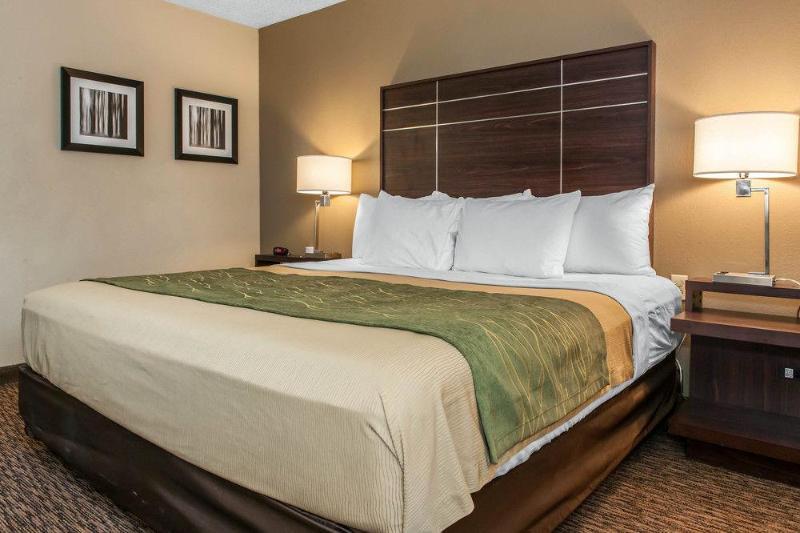 Days Inn By Wyndham Fort Wayne Extérieur photo